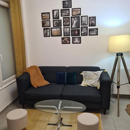 Maison A Deux Pas De L'Hotel De Ville Calais Eksteriør bilde